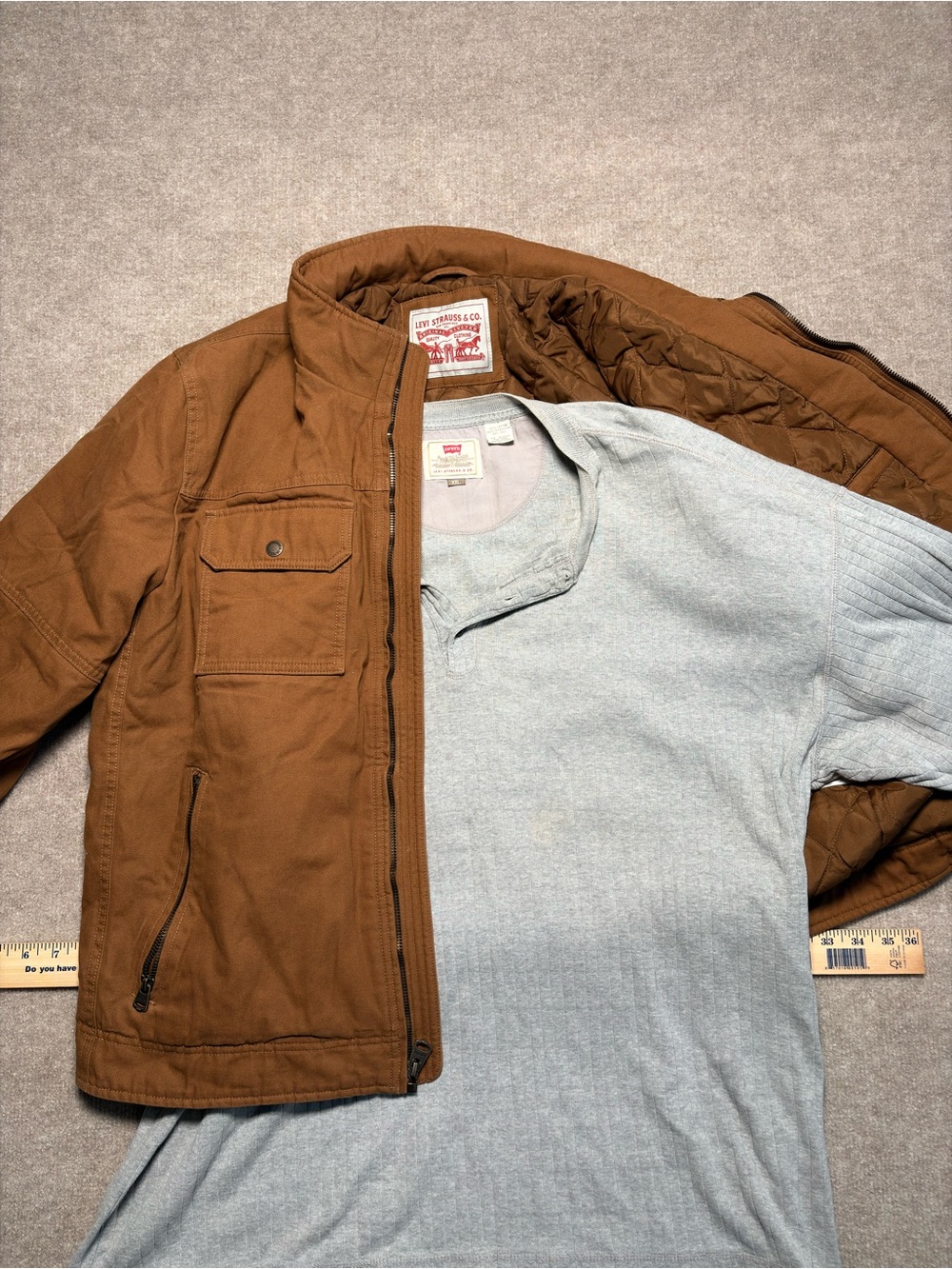 Levi's Men's Brown Workwear Jacket - Rugged Insulated Coat / grey shirt combo